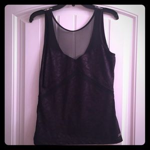 Super cute Lorna Jane top